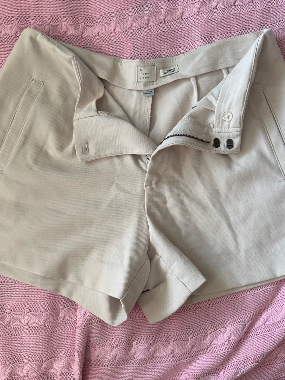 a new day Cream High-Waist Tailored Women's Shorts